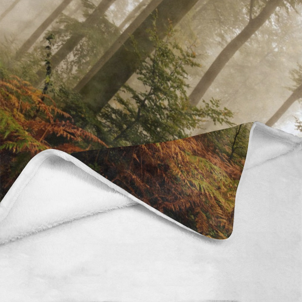 Cranberry Lake Designs Luxurious Throw Blanket in Misted Forest