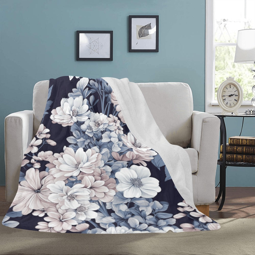 Soft and Luxurious Twin Blanket with Delicate Floral Design