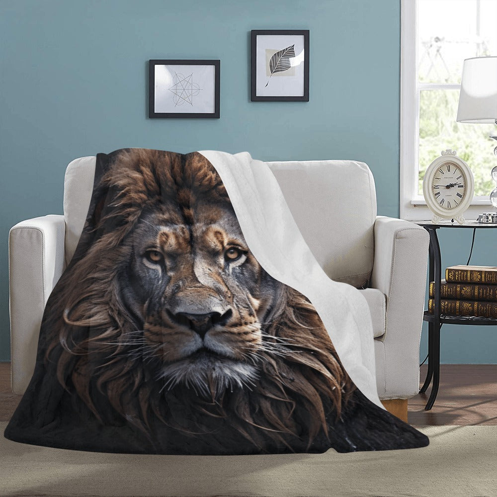 Majestic Lion Fleece Blanket | Ultra-Soft Micro Fleece Blanket | Wildlife Throw | 60x80