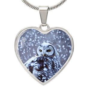 Snowy Owl in Snowstorm Necklace - Winter Wonderland Jewelry - Nature Lover Gift