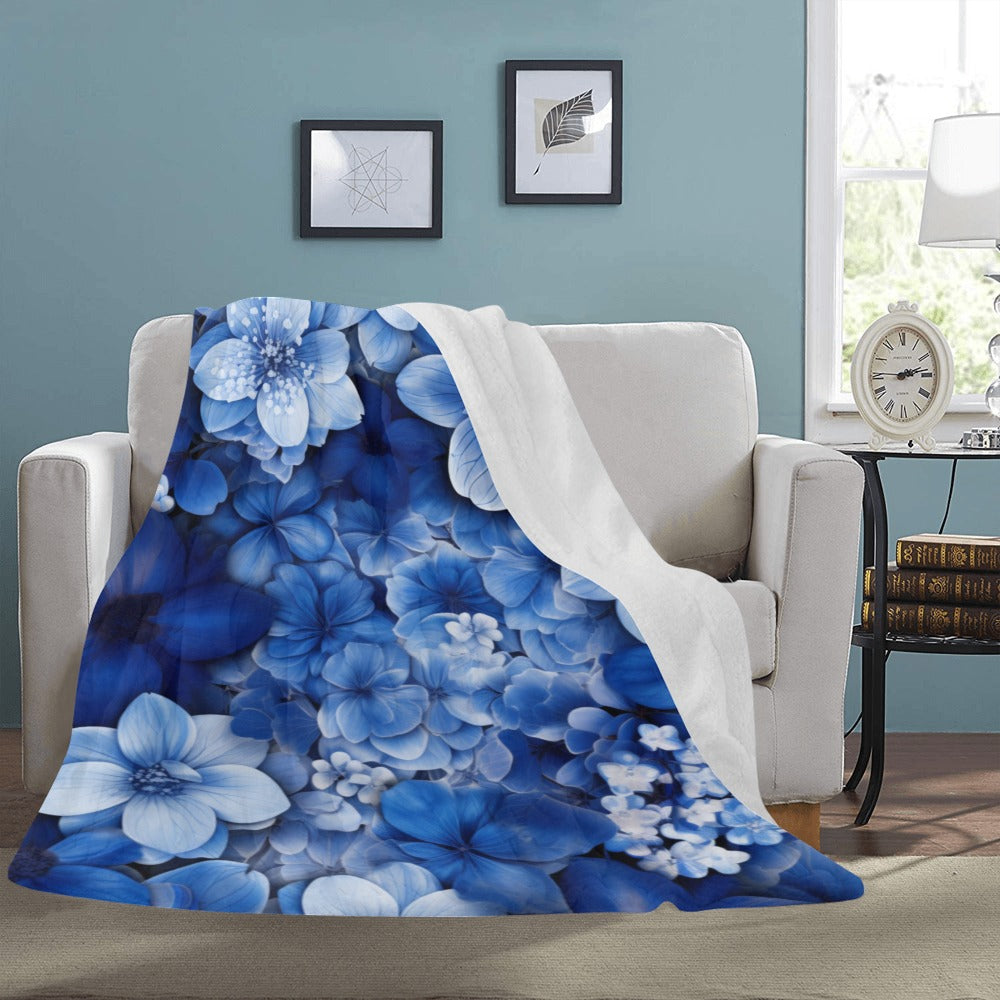 Blue Hydrangea & Floral Throw Blanket - Ultra-Soft 60x80 Cozy Fleece with Elegant Floral Design