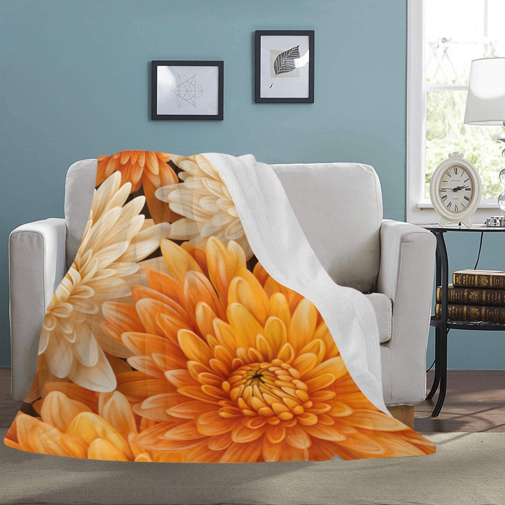 Chrysanthemum Elegance: Ultra-Soft Floral Fleece Blanket